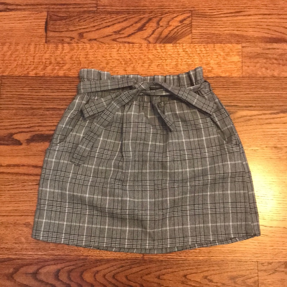 Kendall & Kylie Grey Plaid Mini Skirt